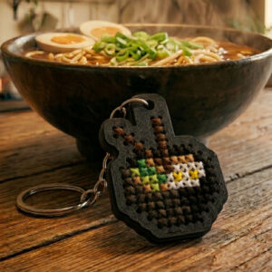 Ramen Figürlü Kanaviçe Anahtarlık Kiti – Eğlenceli Etamin Mini Hobi Seti Yaratıcı Hediye